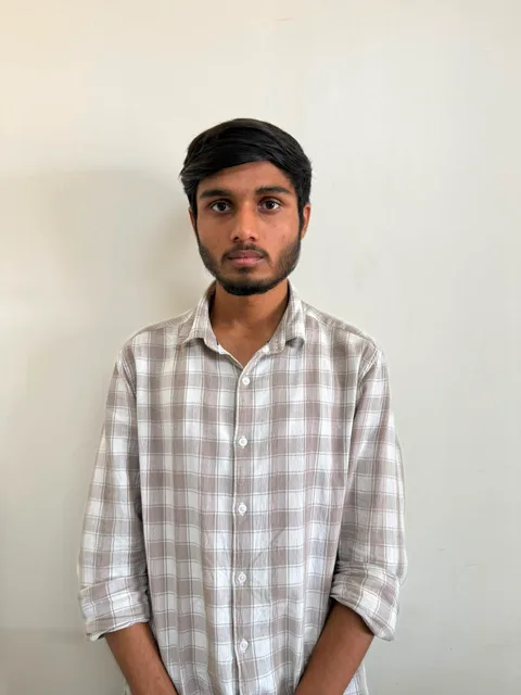 Deepak — Chemistry faculty at Chaitanya's Academy