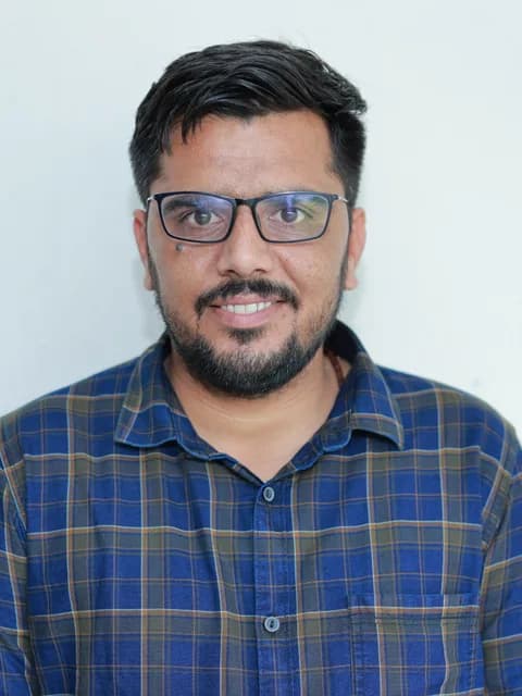 Dinesh Rajpurohit — Biology faculty at Chaitanya's Academy